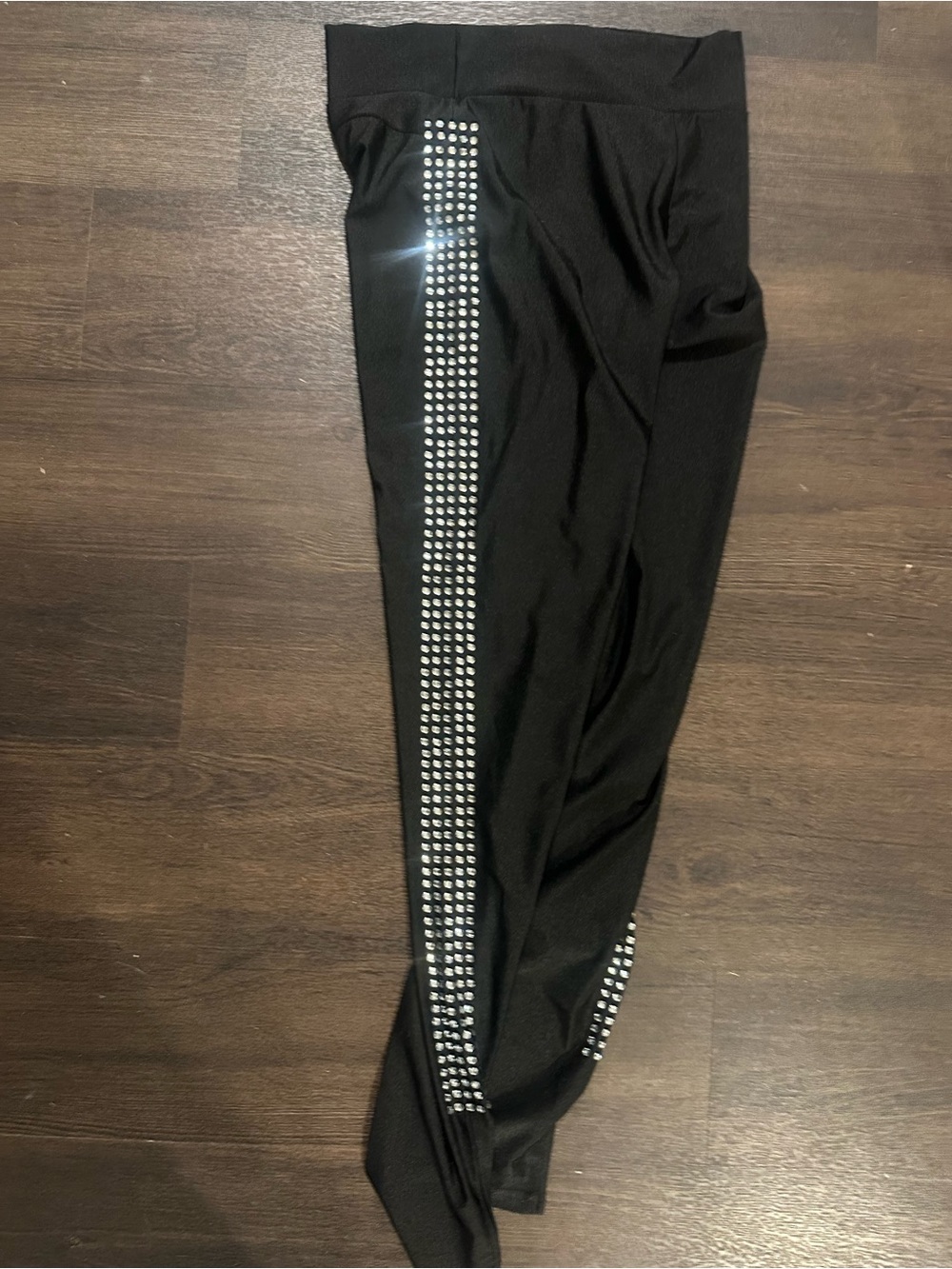 chic Black Leggings with Silver Side Studs
